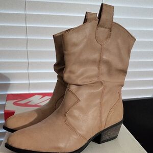 BAMBOO Tan Heeled Boots